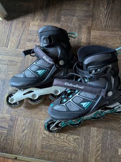 Women's Size 9 Rollerblades