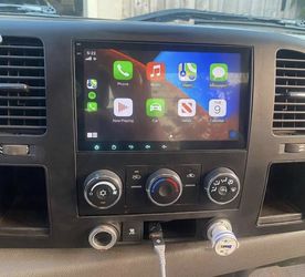 Brand New 7” Smart CarPlay Radio & Backup Camera