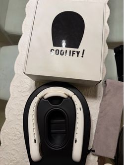 Coolify Wearable Air Conditioner