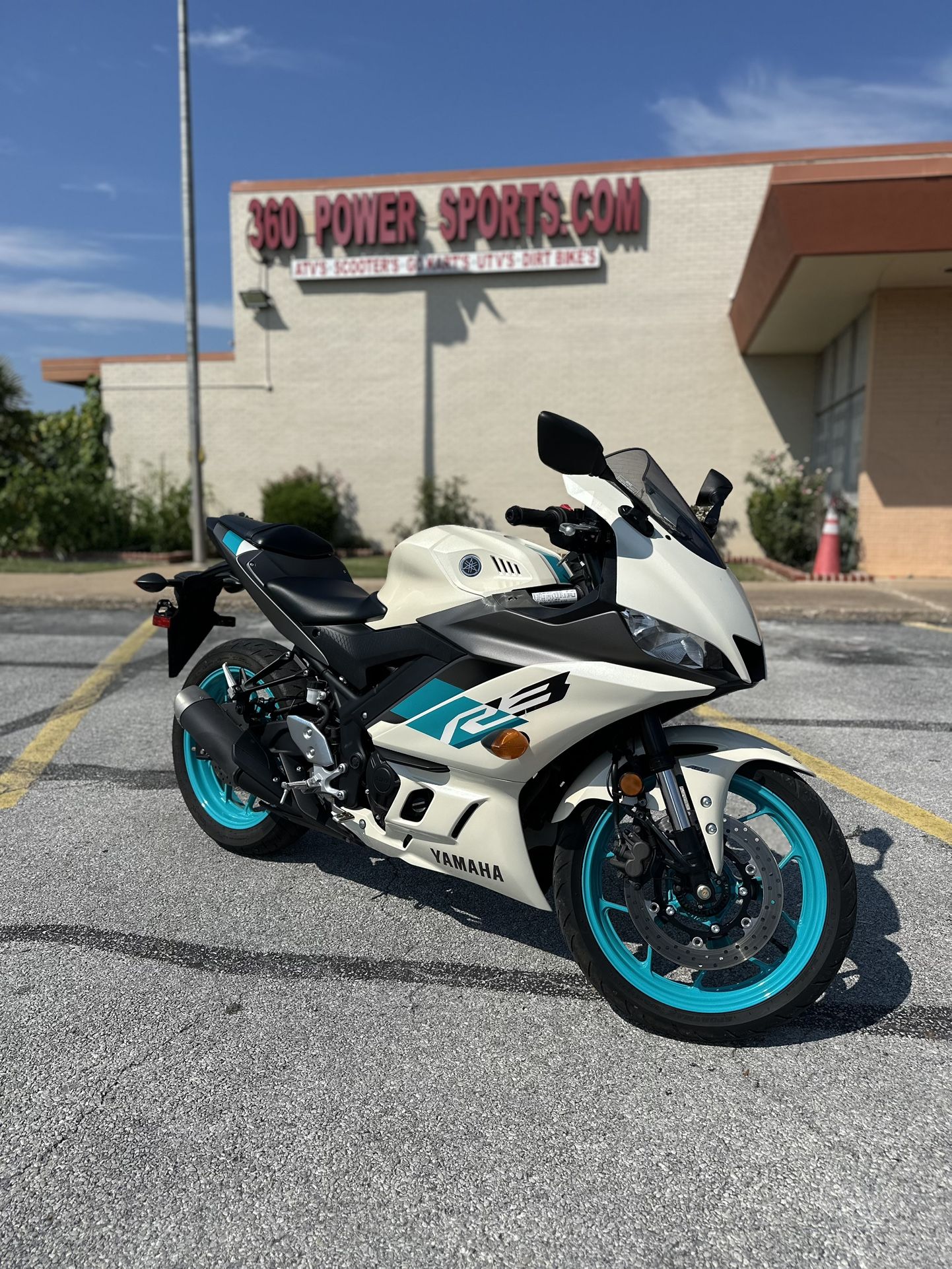 2024 Yamaha R3 ~ Low Miles, Mint Condition