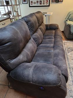 Beautiful Electric double reclining couch