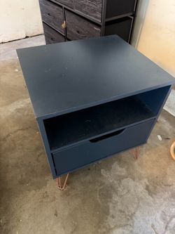Manhattan Comfort Rockefeller 1-Drawer Nightstand