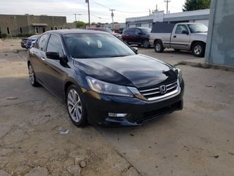 Honda accord sport 2013 84mil millas