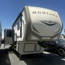 2019 Keystone Montana 3120RL 20th Anniversary Edition 