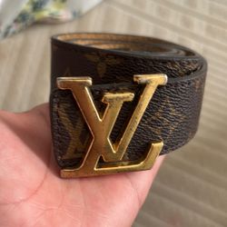 LV belt price is negotiable 