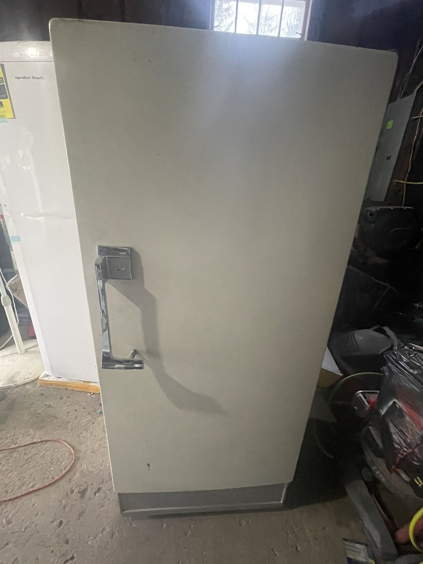 Whirlpool, Standup Freezer 4 Foot