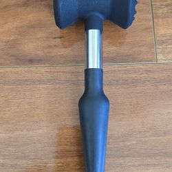 Meat Tenderizer Hammer with Soft Silicone Grip Handle, Dual-side Mallet, Meat Pounder Flattener