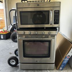 Used Stove / Microwave Combo