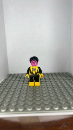 Lego sinestro mini figure