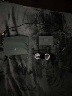 DJI Mic Mini Wireless Microphone Bundle + Lightning Adapter