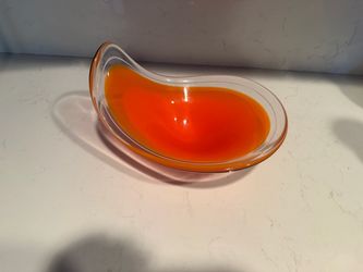 Vintage orange decorative bowl