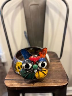 Aaron Jackson Cat 🐱 think outside oil drum metal art dog bowl cover, ee-i-ee-i-o