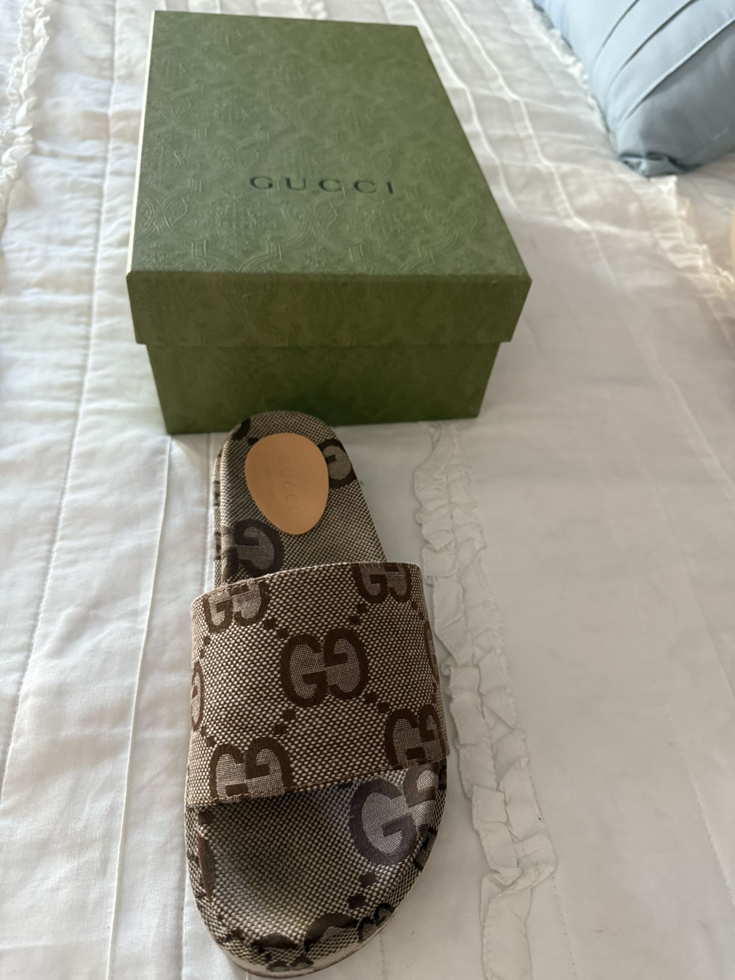 Gucci Size 7