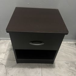 Nightstand 