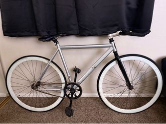Leader 721 fixie road bike
