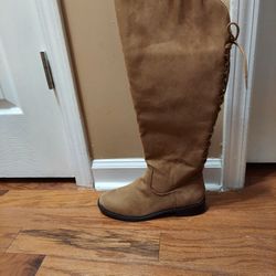 Tan Boots