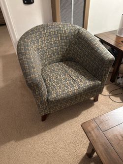 Super Cozy Patterned Accent Chair / Upholstered Tub Barrel Chair