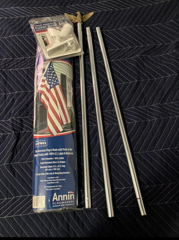 $25, New U.S.Flag Pole Set