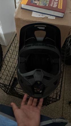 Fox v core helmet