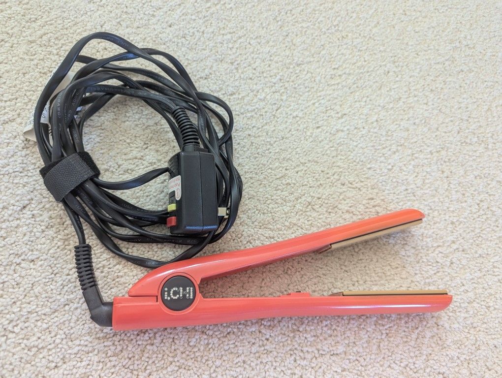 CHI Hair Straightener