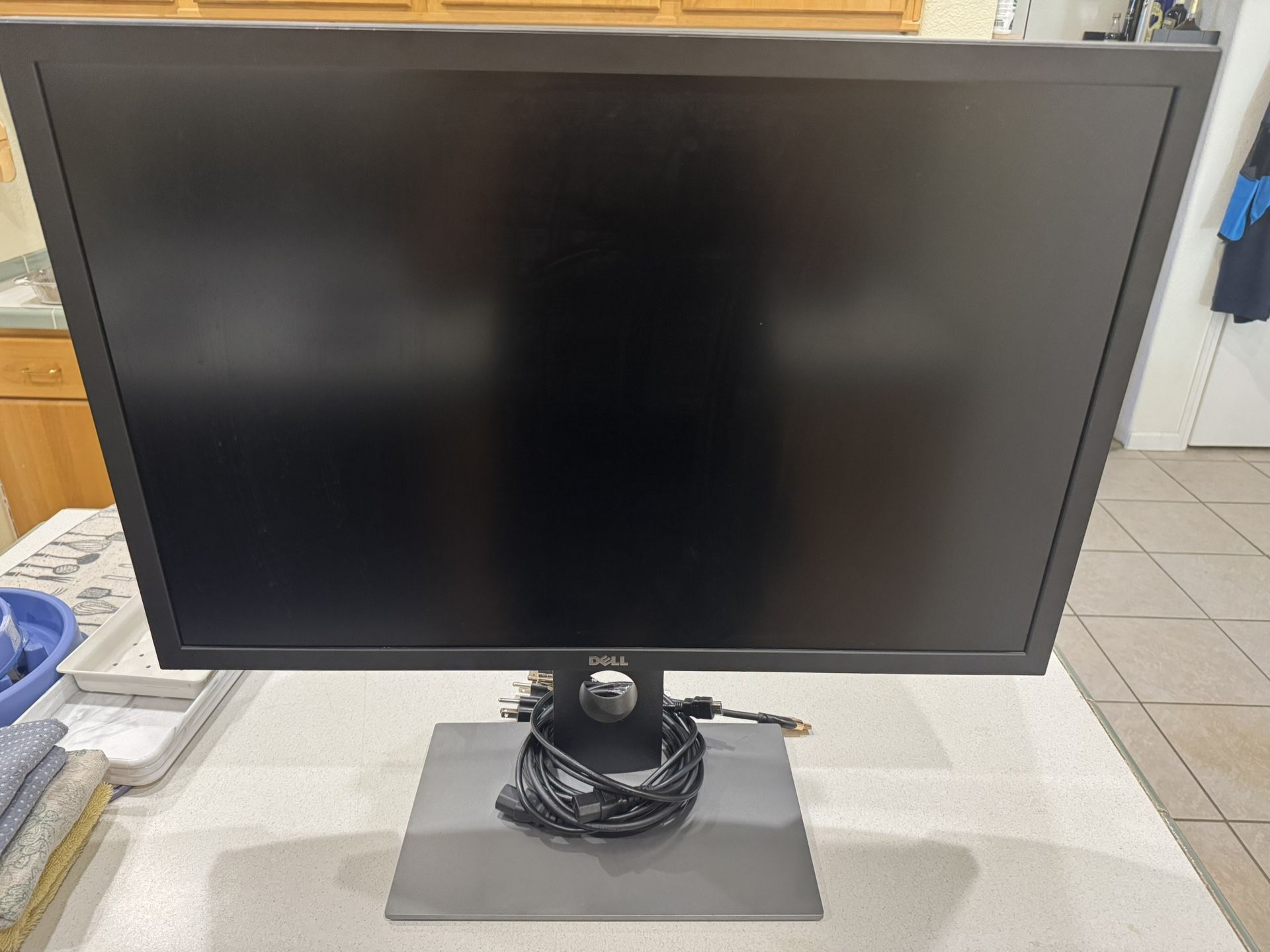 The Dell UltraSharp 30" WQXGA LED LCD
