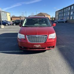 2008 Chrysler Town & Country