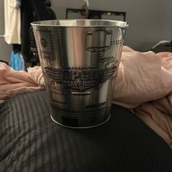 Top Gun Maverick Receptacle Present For Pilots