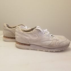 Reebok Size 8.5 EU 44.5 29cm 1216