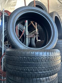 2 FIRESTONE 215/45/17 Installation Included