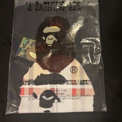 Black Bape Tee 35$ Brand New