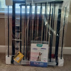 Frisco Pet Gate/ Cerco Para Perros