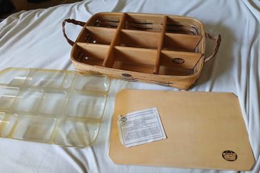Peterboro Signed Woven Wood Basket *30.00 Firm* Buffet Style w/ Plastic Liner & Wood Divider