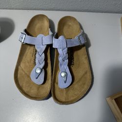 Birkenstock Gizeh Size 7