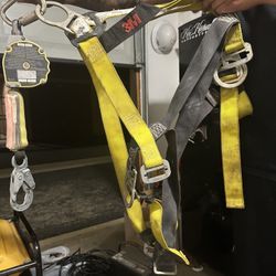 Fall Protection Harness 