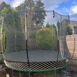 Springfree 12 Foot Trampoline