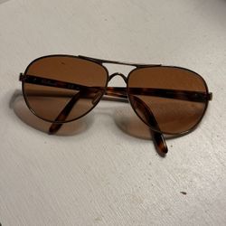 Oakley Feedback Women’s Sunglasses