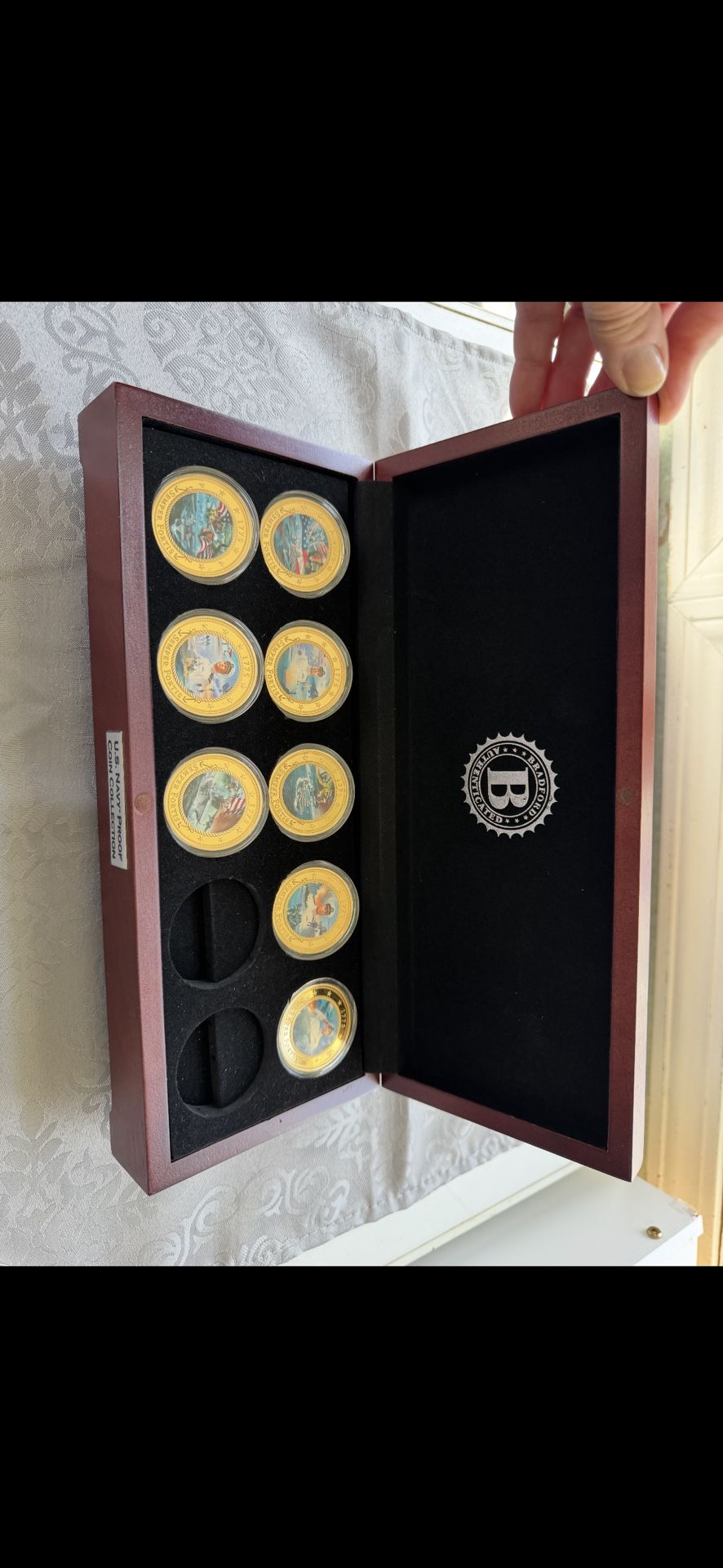 BRADFORD EXCHANGE: U.S. Navy, proof, 24k gold plated, 8/10