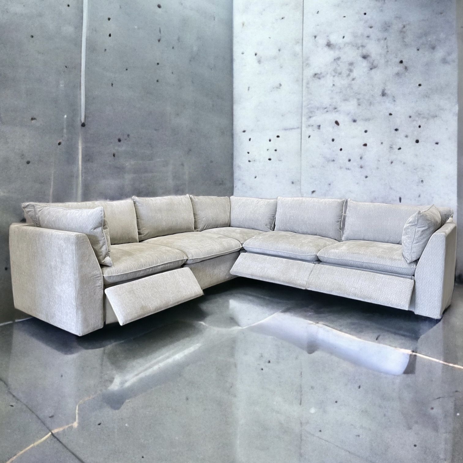 WAREHOUSE CLEARANCE | Harwood 5-piece Fabric Modular Sectional Sofa with Power Footrest, Gray