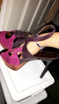 Jessica Simpson 7.5