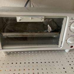 White Toaster Oven 