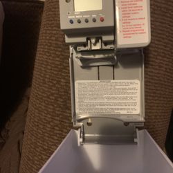 Aerosol Dispenser