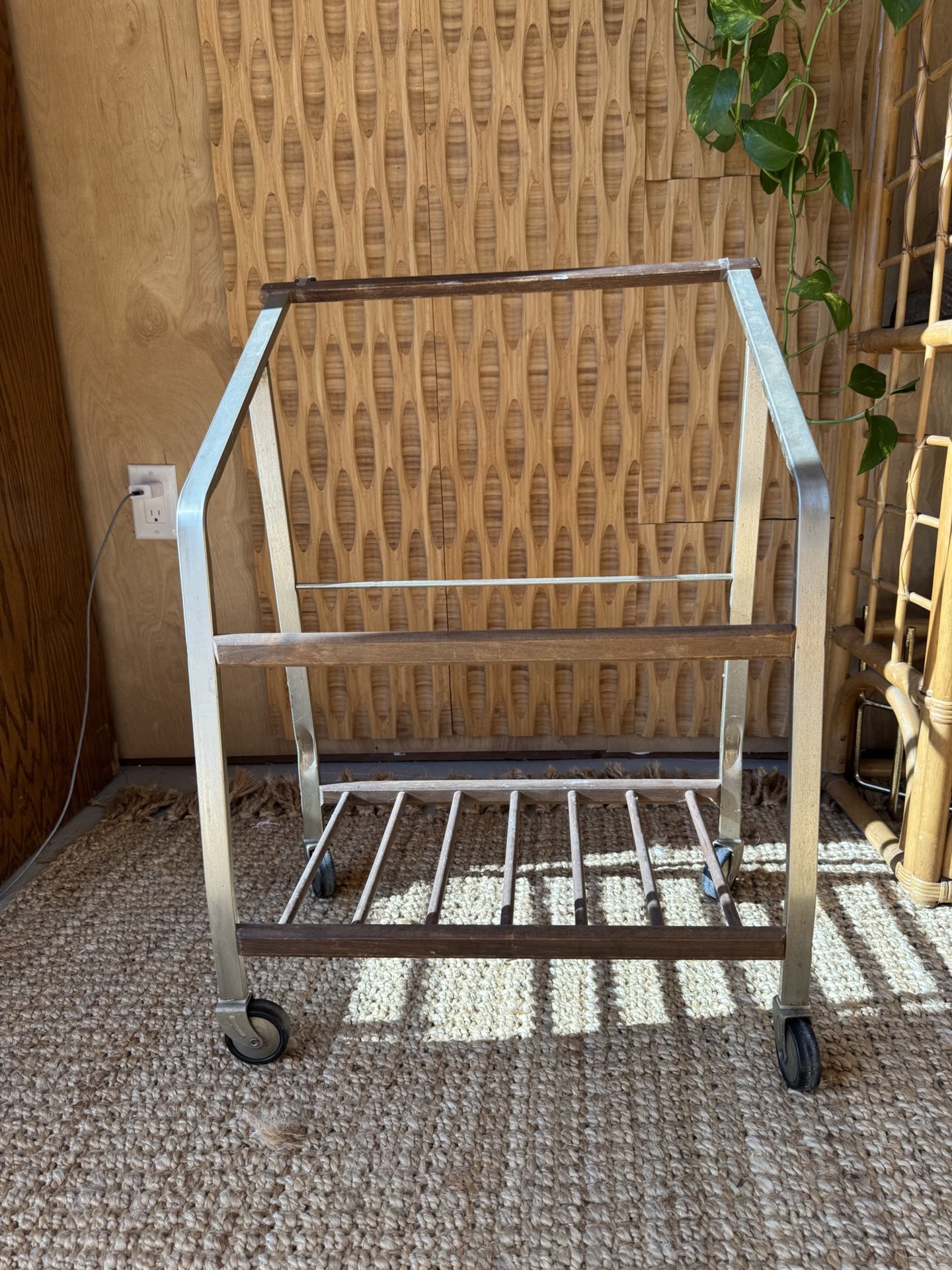 Vintage TV Cart MCM Rolling Stand Kitchen Utility Cart Metal Wood Lightweight Wheels Storage Trolley
