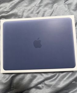New in box MacBook Neo 13 “ 8GB memory 512 GB Storage