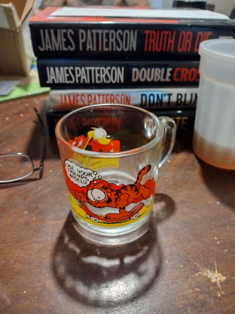 Vintage Old Garfield Characters Glass Cups 1978,79,80