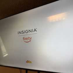 65 inch tv w/ wall mount