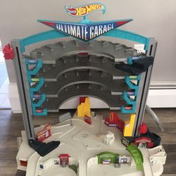 Huge Hot Wheels Lot 