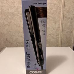 CONAIR FLAT IRON 