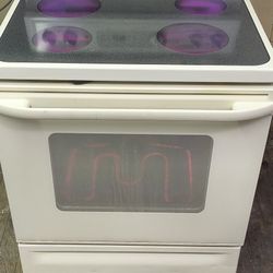 Kenmore Off-White 4 Burner GlassTop Electric Range