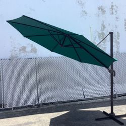 10 feet Cantilever Umbrella with 360-degree Rotation