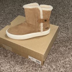 Women Ugg Boots 